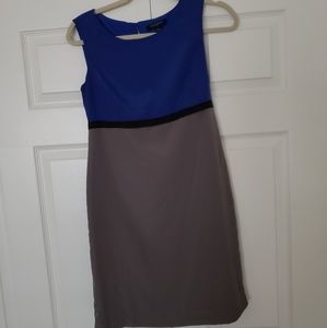 Sleeveless dress